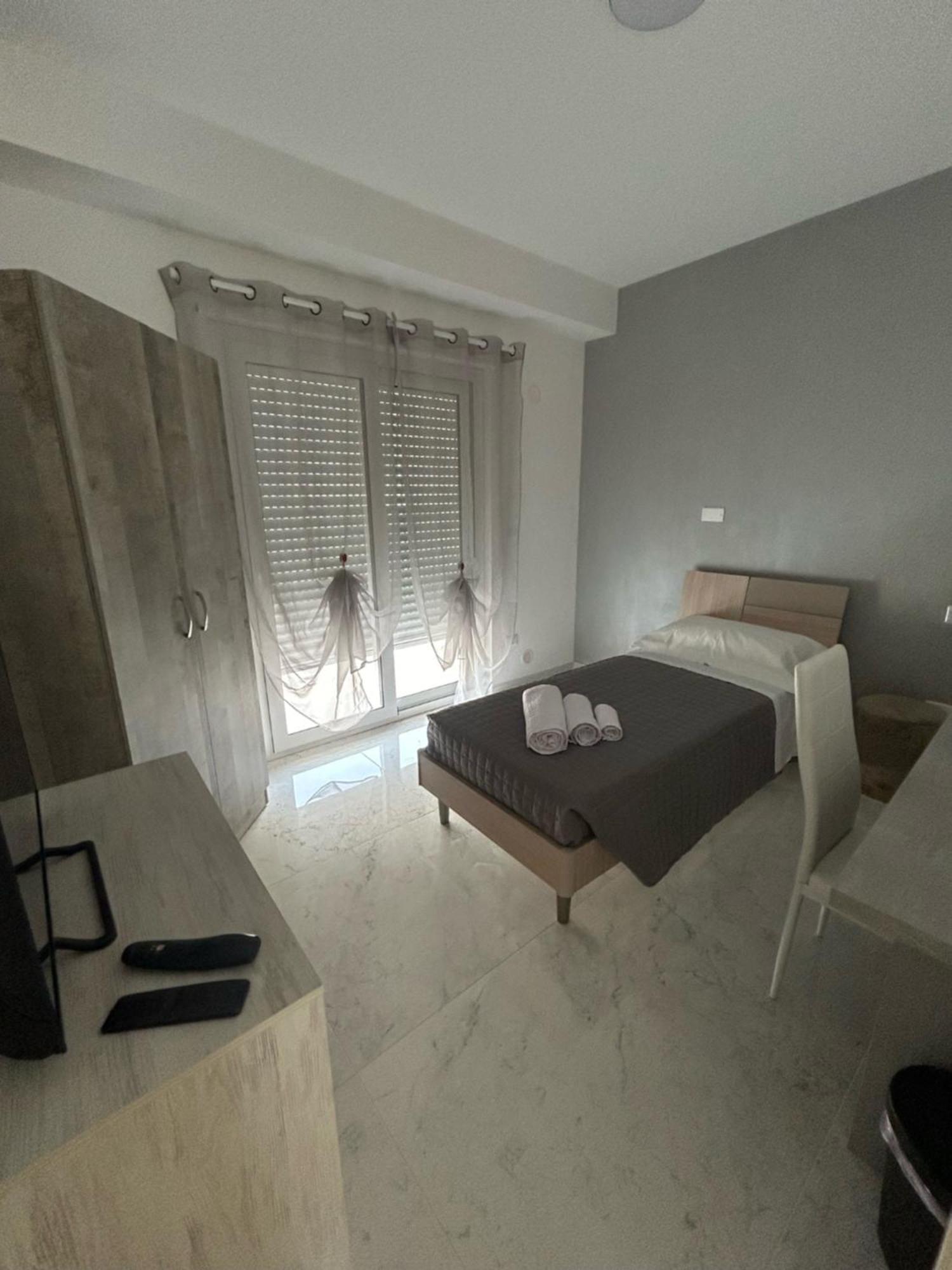 Aqua Marine B&B - Rooms And Apartments Milazzo Exterior foto